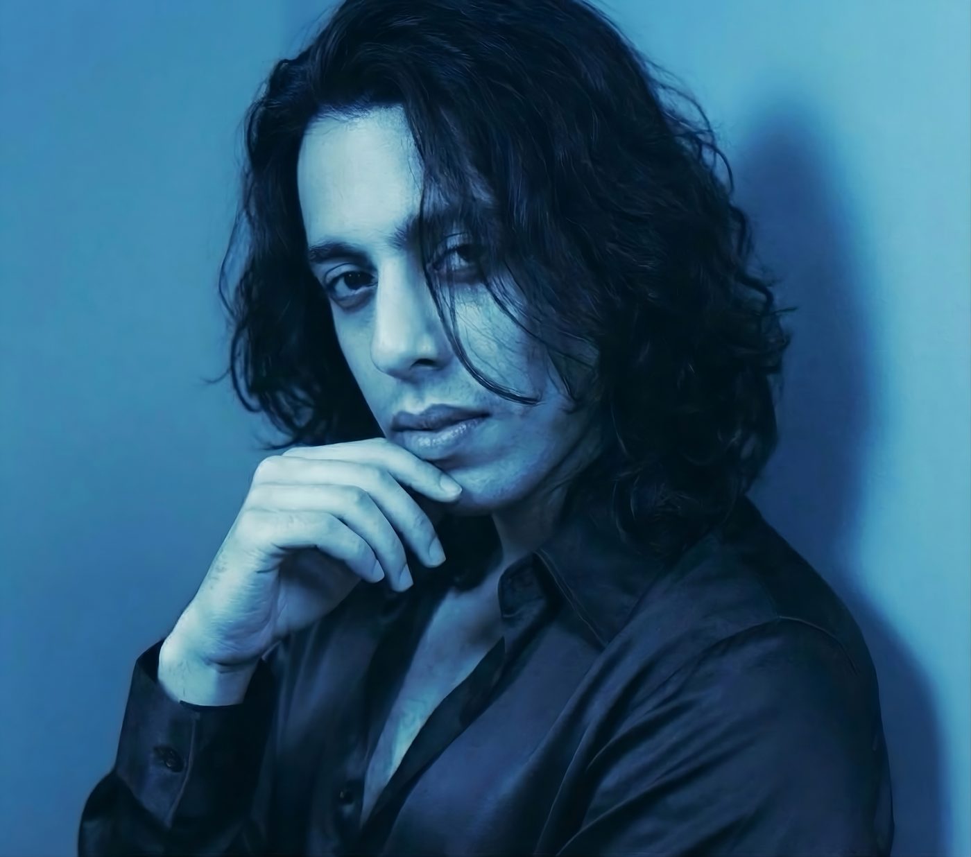 Zachary Aldana — Mind Your Business press shot 2